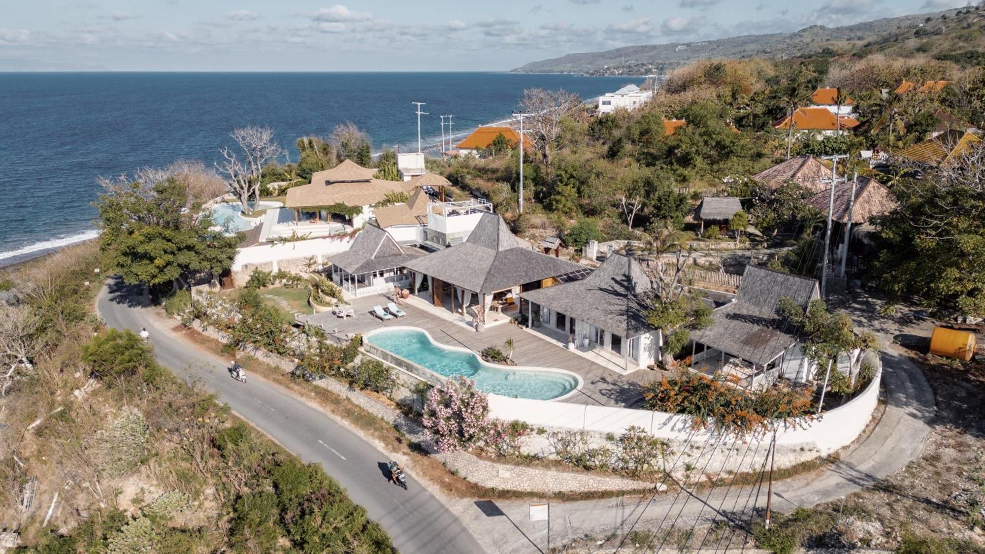 Dolce Nusa Penida Villa
